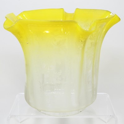 Lot 256 - A yellow glass shade