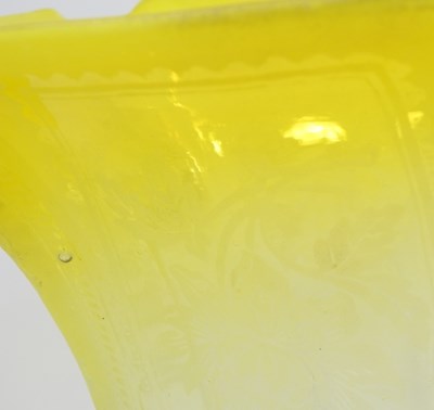 Lot 256 - A yellow glass shade