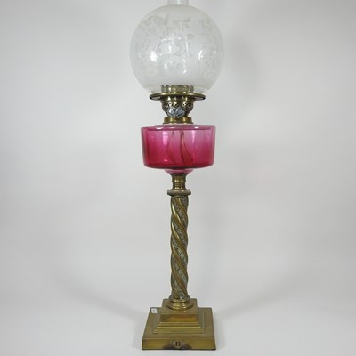 Lot 33 - A brass oil lamp