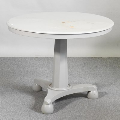 Lot 365 - A painted breakfast table