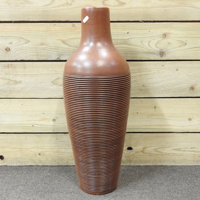 Lot 186 - A studio pottery glazed terracotta vase