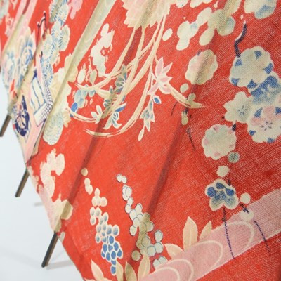 Lot 25 - A Chinese parasol