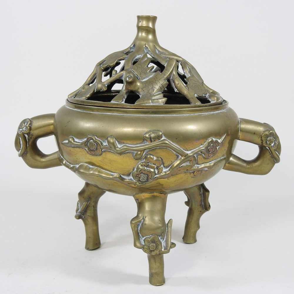 Lot 107 - A Chinese censer