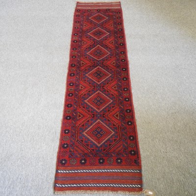 Lot 398 - A meshwani runner