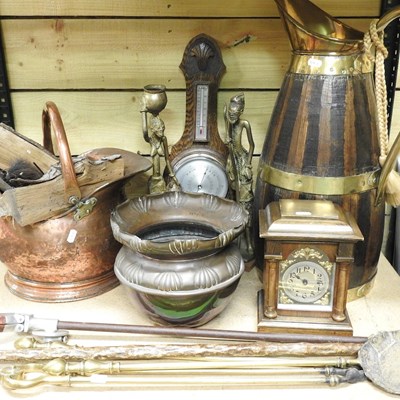 Lot 228 - A collection of wooden items