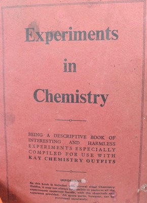 Lot 66 - A chemistry related diorama