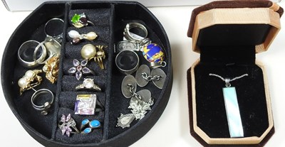 Lot 115 - A collection of silver, gem set and costume jewellery