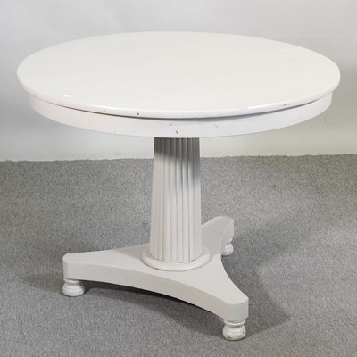 Lot 453 - A painted centre table