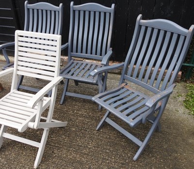 Lot 328 - Five folding garden chairs