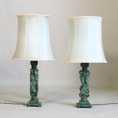 Lot 101 - A pair of table lamps