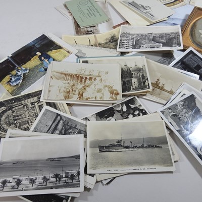 Lot 62 - A collection of postcards
