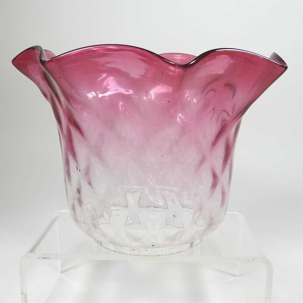 Lot 125 - A pink glass oil lamp shade