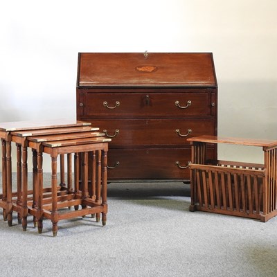 Lot 513 - A bureau, nest of tables and rack