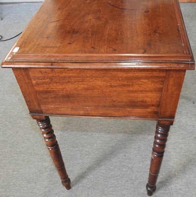 Lot 406 - A Regency mahogany washstand