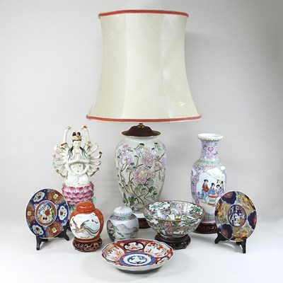 Lot 738 - A collection of oriental china