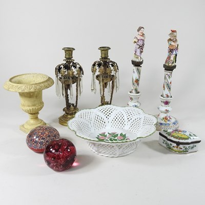 Lot 18 - A pair of candlesticks