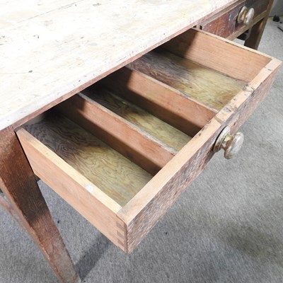 Lot 107 - A antique pine work table