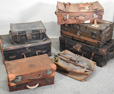 Lot 33 - A collection of 19th century and later travelling cases