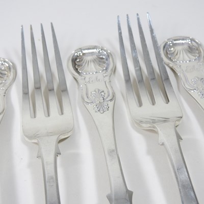 Lot 234 - Twelve William IV Scottish silver forks
