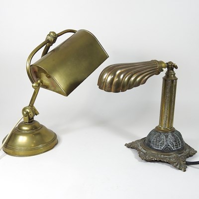 Lot 185 - A brass desk lamp