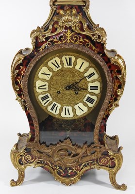 Lot 8 - A large bracket clock