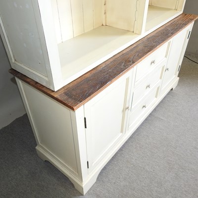 Lot 345 - A modern cream painted dresser