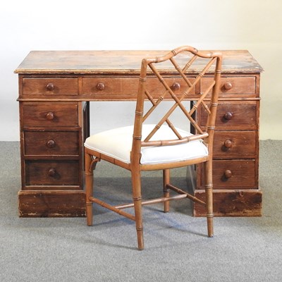 Lot 372 - A pine pedestal desk