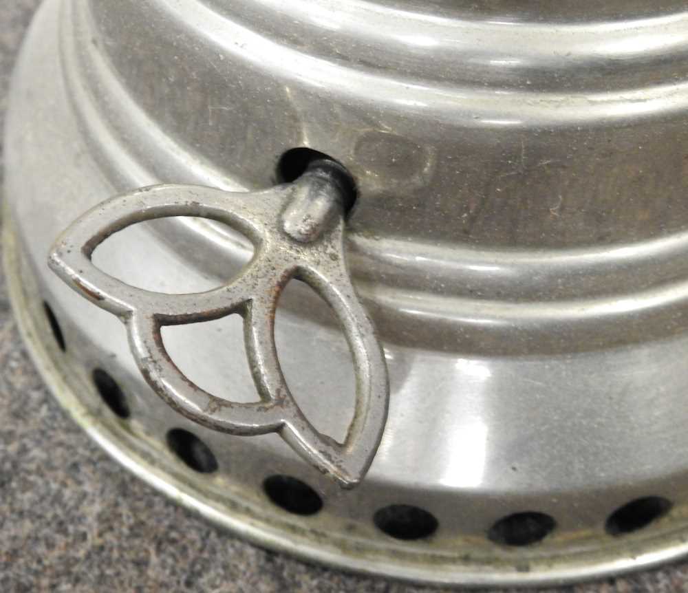 Lot 168 A Wanzer style clockwork lamp