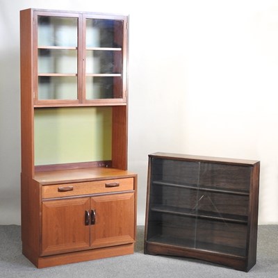 Lot 425 - A cabinet and bookcase