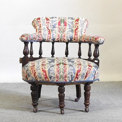 Lot 545 - A Victorian upholstered chair