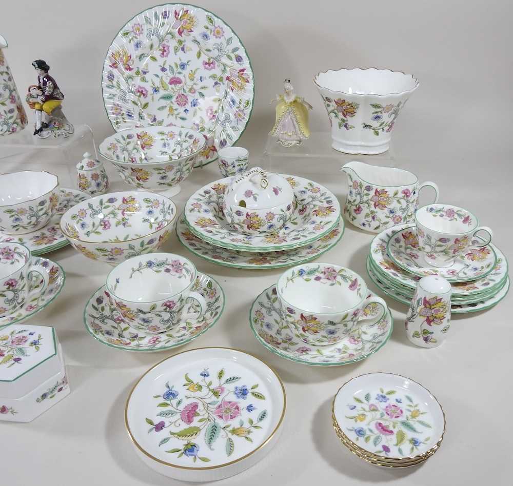 Lot 646 - A collection of Minton Haddon Hall