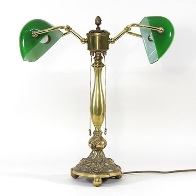 Lot 193 - A brass desk lamp