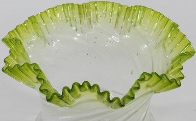 Lot 140 - A green oil lamp shade