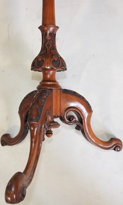 Lot 182 - A Victorian wine table