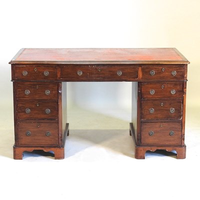 Lot 548 - A Victorian desk