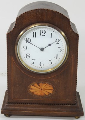 Lot 468 - An Edwardian clock