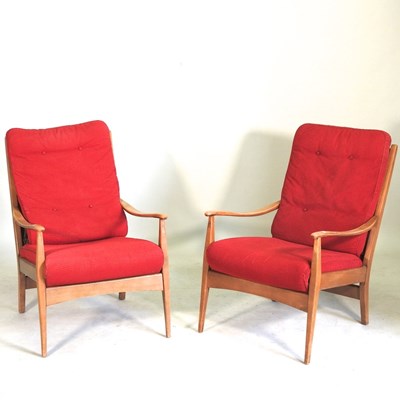 Lot 571 - A pair of armchairs