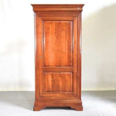 Lot 346 - A single wardrobe