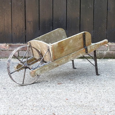 Lot 142 - A wheelbarrow