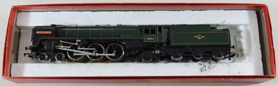 Lot 190 - A collection of toy trains