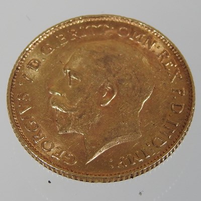 Lot 21 - A George V half sovereign