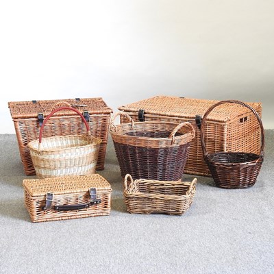 Lot 447 - A collection of wicker baskets