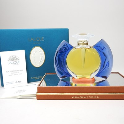 Lot 130 - A Lalique perfume