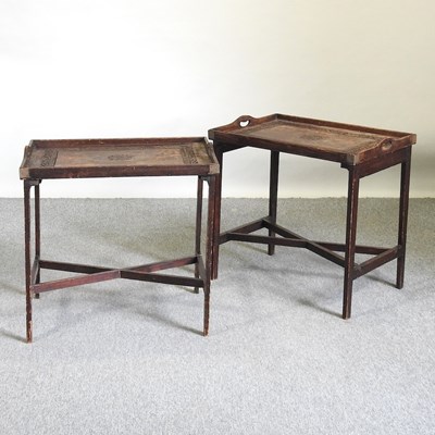 Lot 346 - A pair of tables