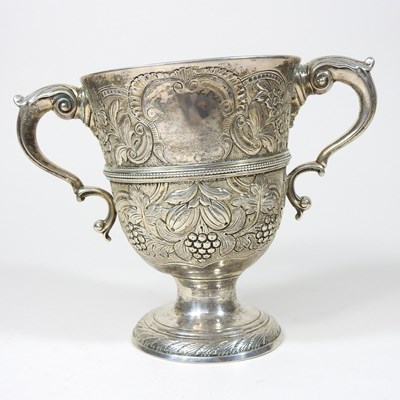 Lot 45 - A silver cup