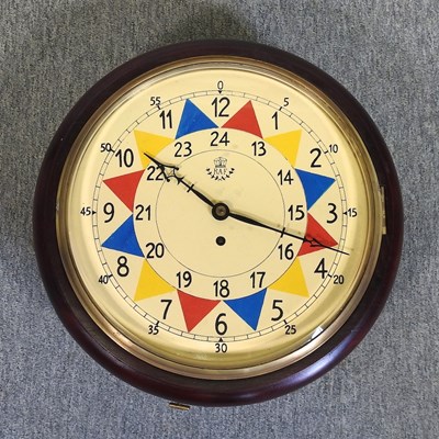 Lot 468 - A dial clock