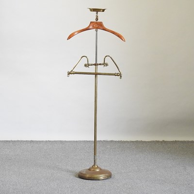 Lot 394 - A valet stand