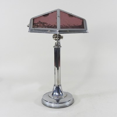 Lot 262 - An Art Deco lamp