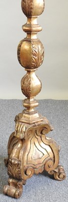 Lot 193 - A standard lamp