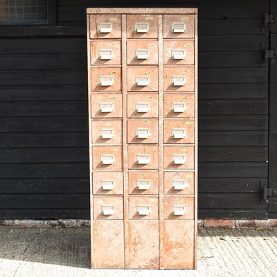 Lot 188 - A bank of drawers